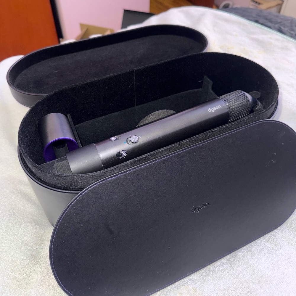 DYSON AirWrap - Picture 4 of 13